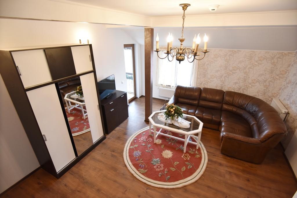 Agnita Pensiunea Casa Elena מראה חיצוני תמונה