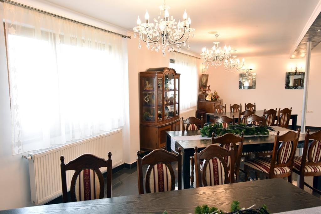 Agnita Pensiunea Casa Elena מראה חיצוני תמונה