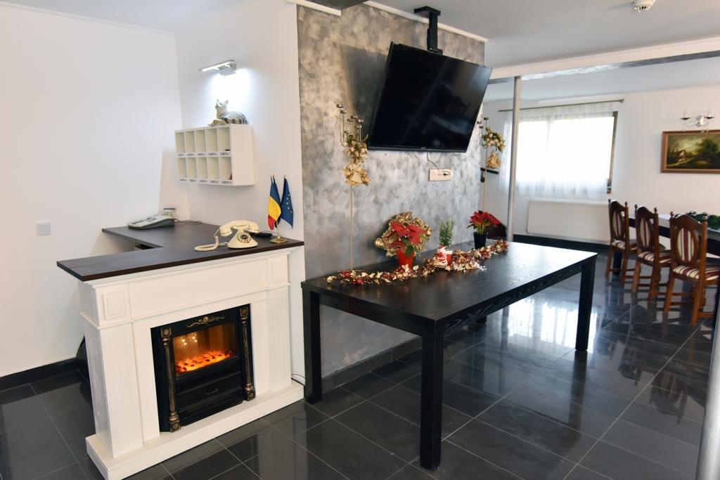 Agnita Pensiunea Casa Elena מראה חיצוני תמונה
