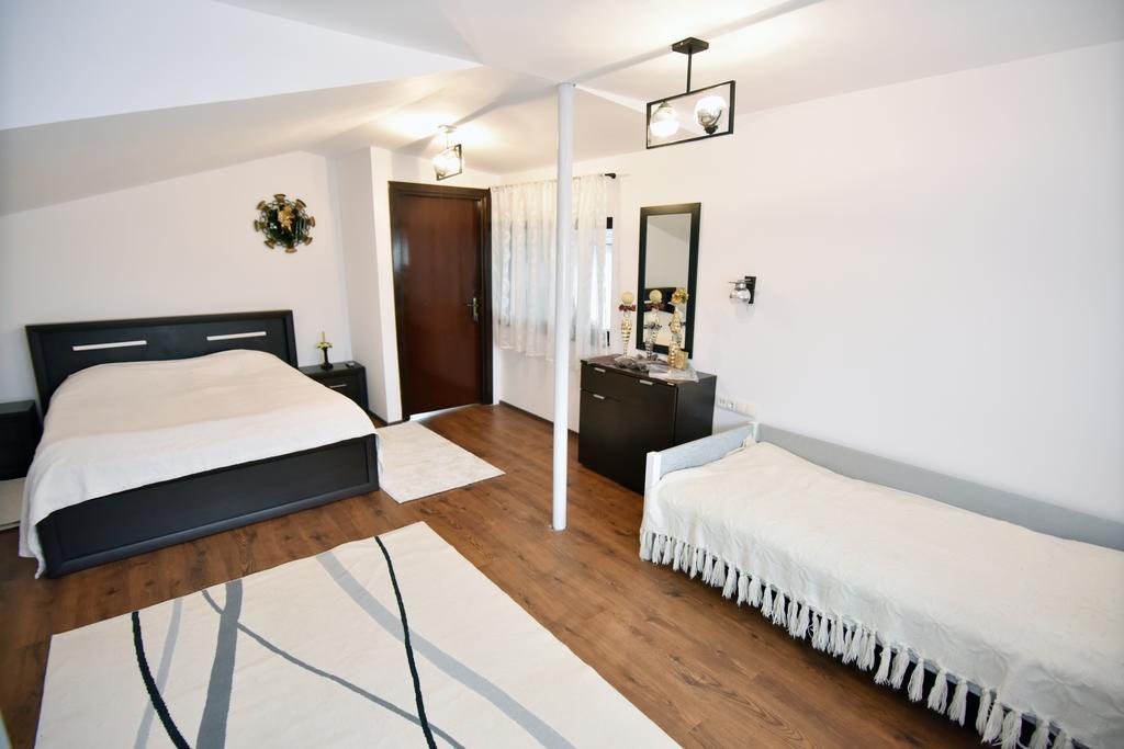 Agnita Pensiunea Casa Elena חדר תמונה